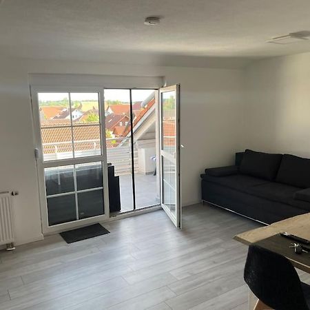Kirchdorf Lounge - Komplette Moderne Ferienwohnung Mit Parkplatz Unteropfingen ภายนอก รูปภาพ